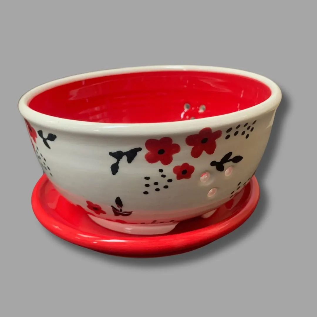 Red Flower Berry Bowl