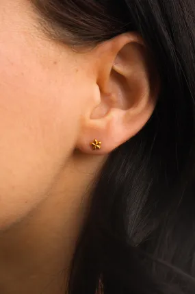 Tiny Flower Stud